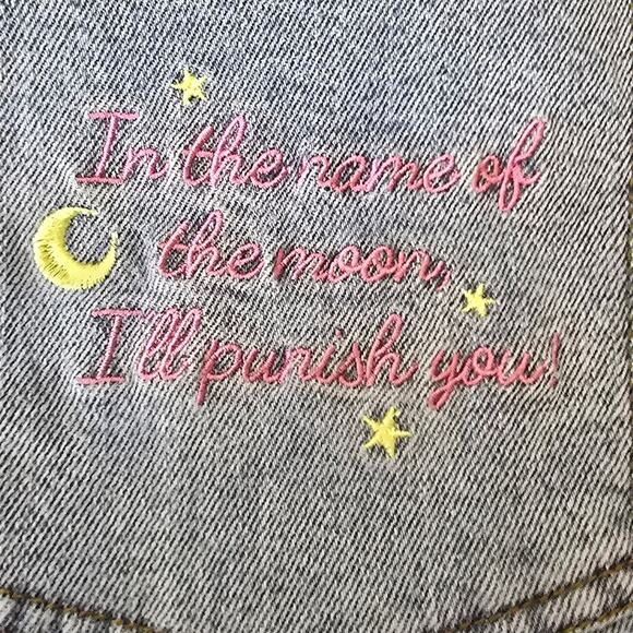 Hot Topic Sailor Moon Exclusive Juniors Patch High Rise Jeans Size 13 - Picture 5 of 5